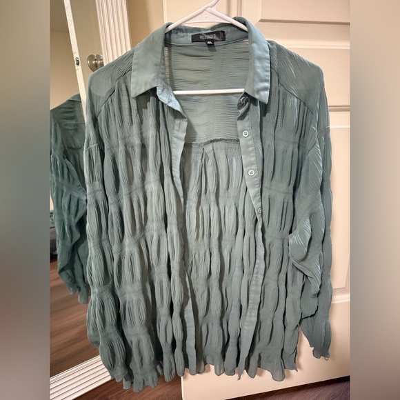 Missguided size 2 oversized semi sheer over shirt / button up - Picture 1 of 5